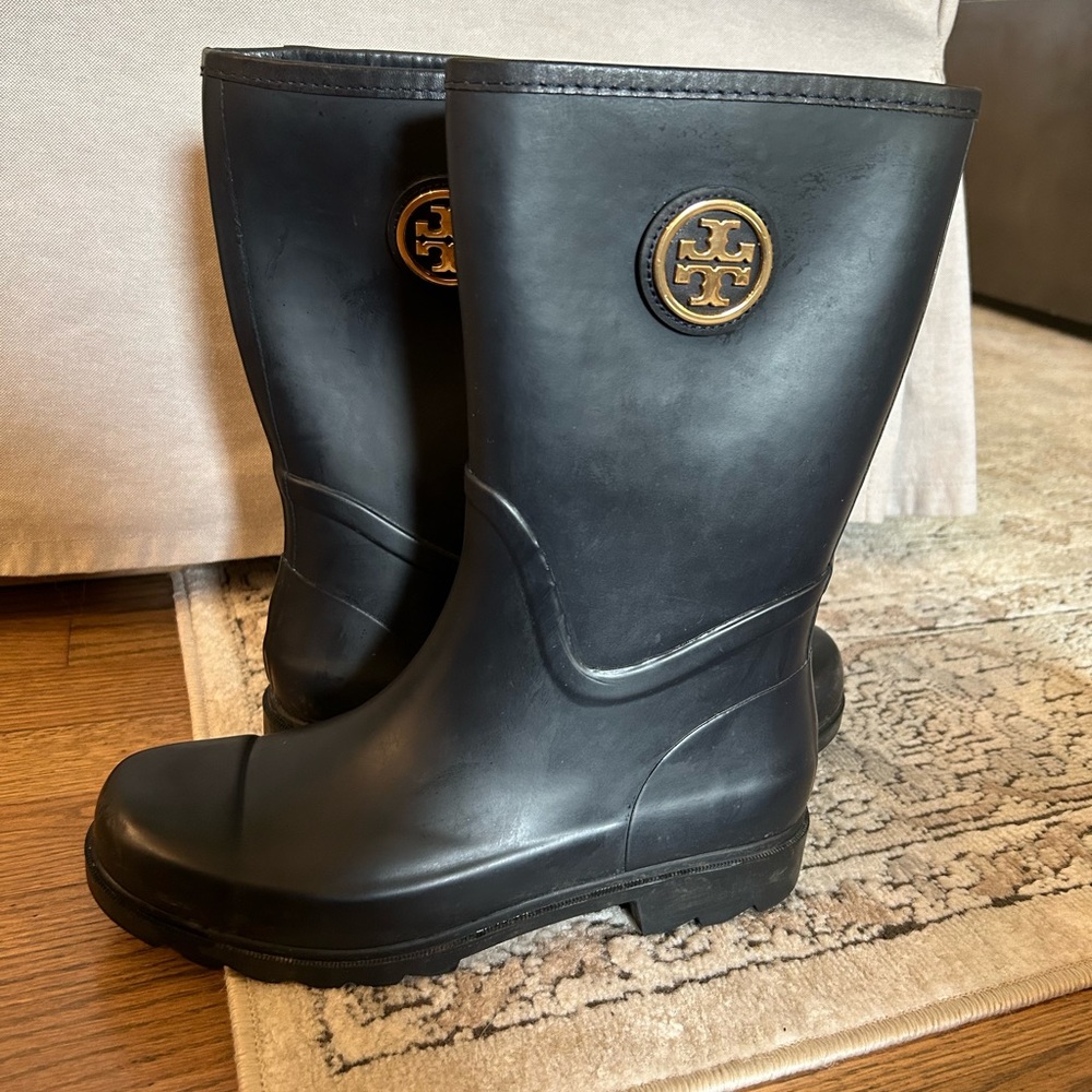 Tory Burch Maureen Rain Boots